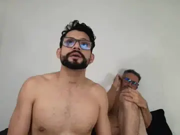 Chaturbate Live Sex Cam of benjamin613999