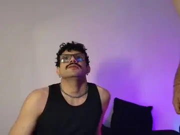 Chaturbate Sex Chat of benjamin613999