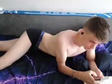 Chaturbate Adult Video Chat of cute_oliver