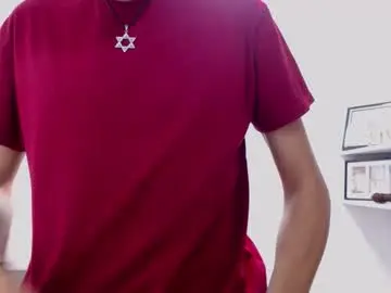 Chaturbate Live Sex Cam of david_925_