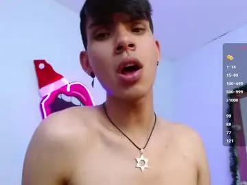 Chaturbate Live Sex Cam of david_925_