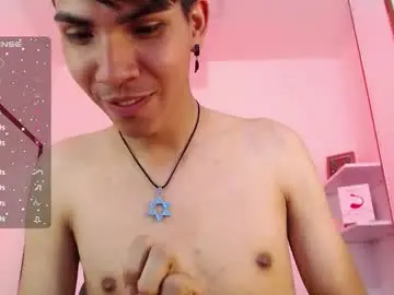 Chaturbate Live Sex Cam of david_925_