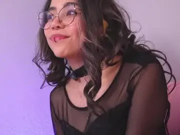 Chaturbate Free Porn Cam of loveegirll