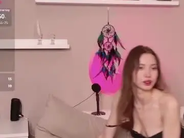 Chaturbate Free Porn Cam of x__luxurybarbie__x