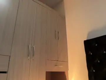 Chaturbate Watch Live Sex Cams of eren_blade_