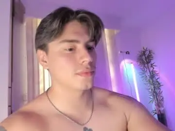 Chaturbate Best live sex cam show of gio_russo