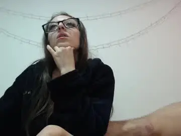 Chaturbate Live Sex of maddy_14