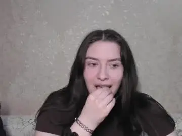 Chaturbate Free Live Porn of muuur_love