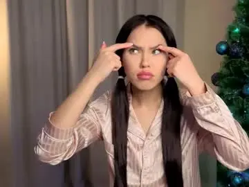 Chaturbate Free Porn Cam of slyshypie