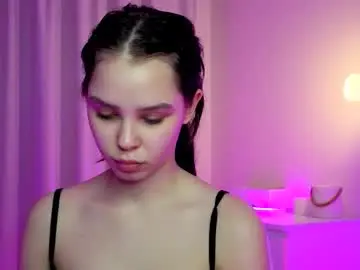 Chaturbate Adult Video Chat of slyshypie