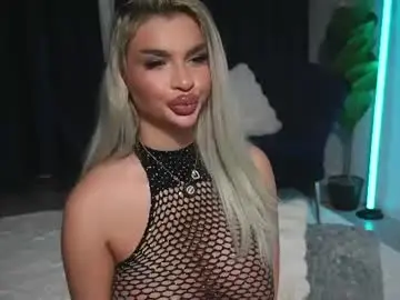 Chaturbate Free Porn Cam of chrystalcade