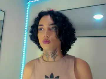 Chaturbate Live Sex Cam of darianna_atehortua