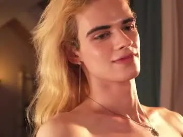 Chaturbate Live Sex Cam of imkawaiiboi