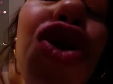 Chaturbate Sex Cam of monroe_linger