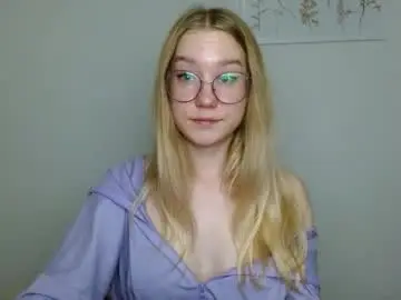 Chaturbate Best live sex cam show of abbymoore__