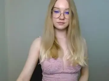 Chaturbate Live Sex Cam of abbymoore__