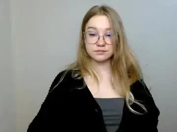 Chaturbate Best live sex cam show of abbymoore__
