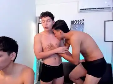 Chaturbate Adult Webcam of burning_wallen