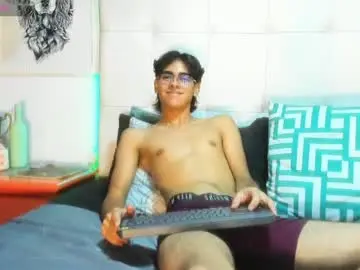 Chaturbate Nude Webcam of davidcahs17_