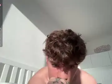 Chaturbate Live Sex Cam of evan_white_