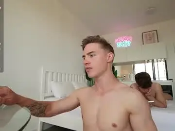 Chaturbate Free Porn Cam of evan_white_