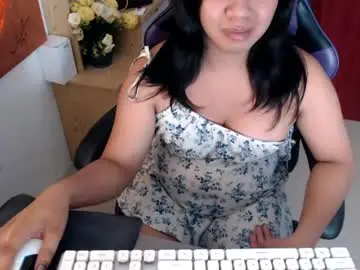 Chaturbate Live Porn of hot_roxanne69
