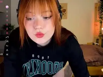 Chaturbate Live Sex Cam of sofy_benson