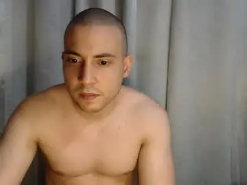 Chaturbate Nude Webcam of armando_2002