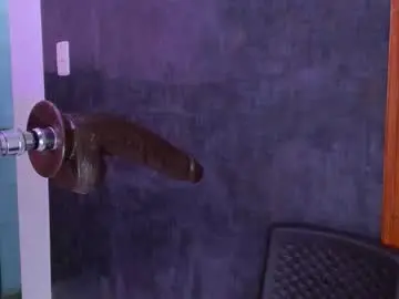 Chaturbate Nude Webcam of dalia_roses