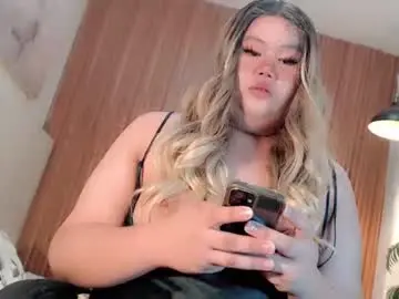 Chaturbate Live Sex Cam of dangerous_womanxx