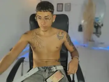 Chaturbate Free Porn Cam of carlitosex09