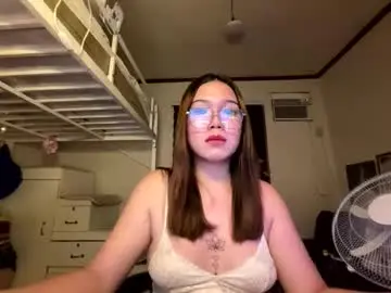 Chaturbate Adult Webcams of foxieeealona