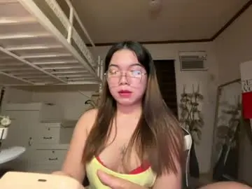 Chaturbate Adult Video Chat of foxieeealona