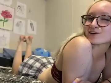 Chaturbate Sex Chat of itshallie