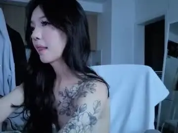 Chaturbate Best live sex cam show of lin_kun