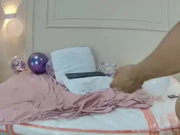 Chaturbate Adult Video Chat of mila_and_bruno