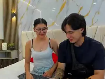 Chaturbate Free Porn Cam of serenaluna19