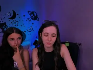 Chaturbate Free Porn Cam of bella_dorn