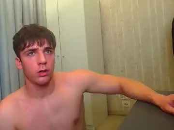 Chaturbate Adult Video Chat of kellenwest