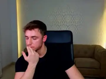 Chaturbate Free Live Porn of kellenwest