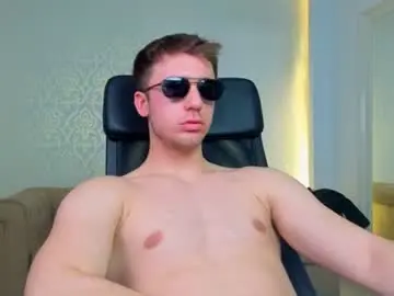 Chaturbate Live Porn of kellenwest