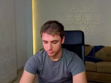 Chaturbate Adult Video Chat of kellenwest