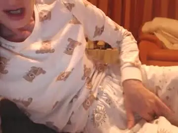 Chaturbate Sex Cam of andrasweetie