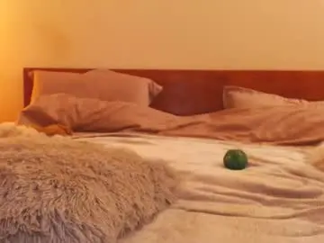 Chaturbate Sex Cam of andrasweetie