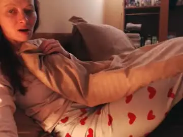 Chaturbate Free Live Porn of andrasweetie