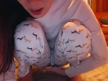 Chaturbate Best live sex cam show of andrasweetie
