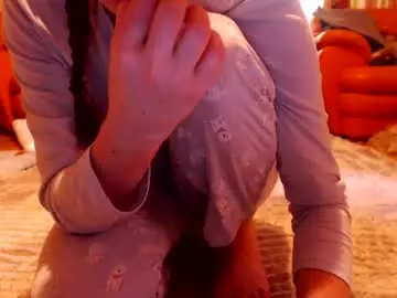 Chaturbate Watch Live Sex Cams of andrasweetie