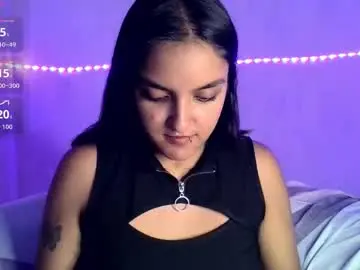 Chaturbate Free Live Porn of ari_20_