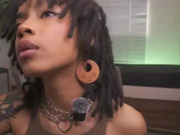 Chaturbate Live Sex Cam of cooper_reds