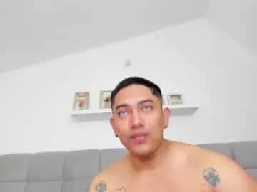 Chaturbate Live Sex Cam of jazford